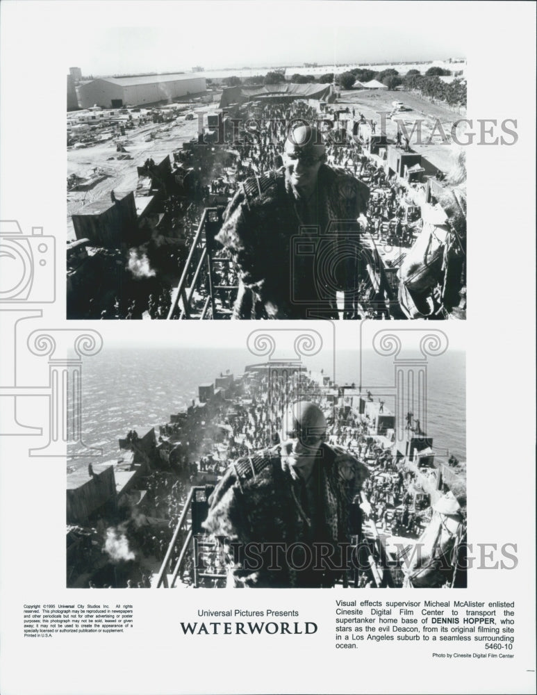 1995 Press Photo Actor Dennis Hopper in "Waterworld" film - Historic Images