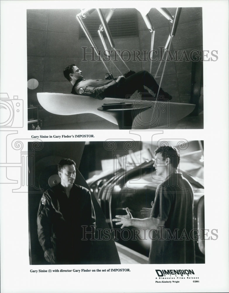 2001 Press Photo Gary Sinise, Director Gary Fleder in "Impostor" Film - Historic Images