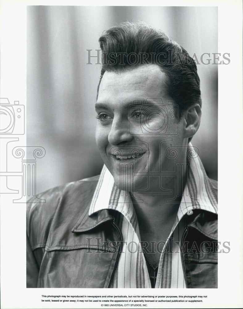 1993 Press Photo Actor Tom Sizemore in &quot;Heart and Souls&quot; Film - Historic Images