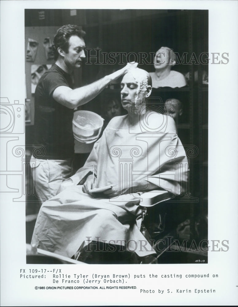 1985 Press Photo Actor Bryan Brown, Jerry Orbach in "F/X" Film - Historic Images