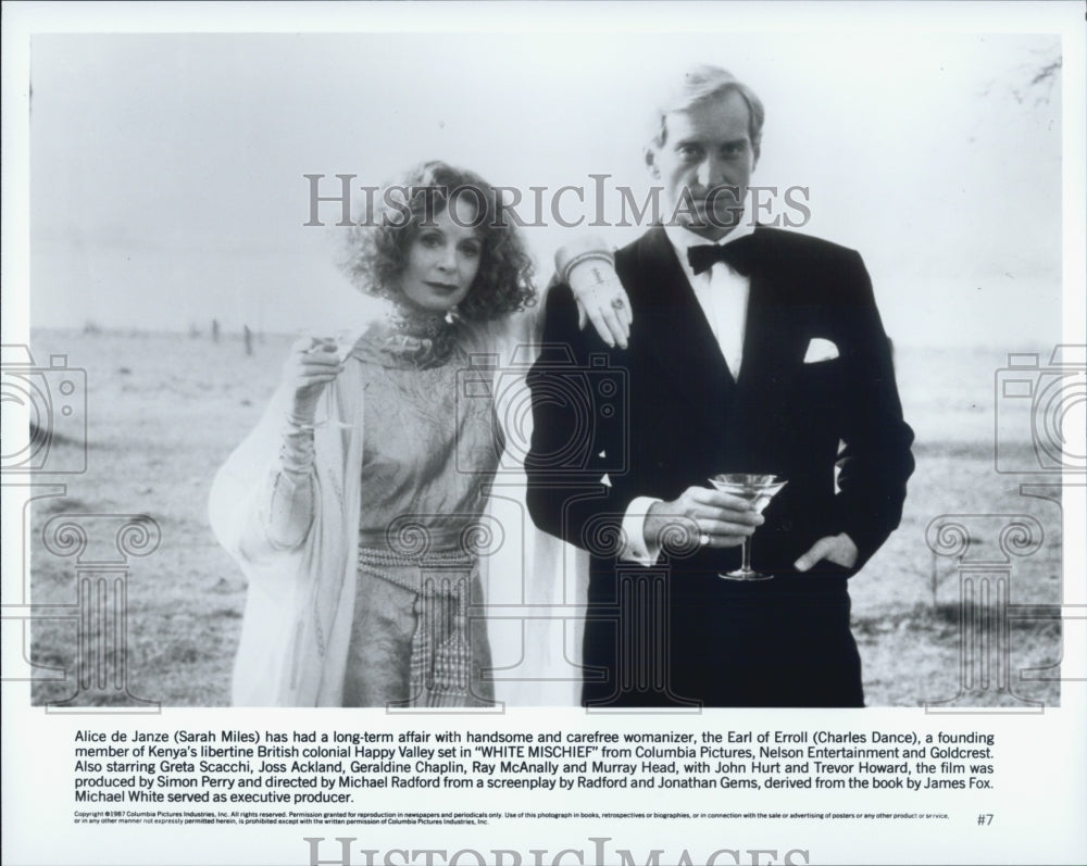 1987 Press Photo Sarah Miles And Charles Dance Columbia Pictures White Mischief - Historic Images