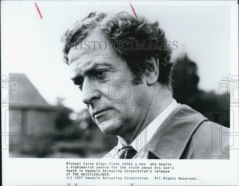 1987 Press Photo Actor Michael Caine in &quot;The Whistleblower&quot; Film - Historic Images