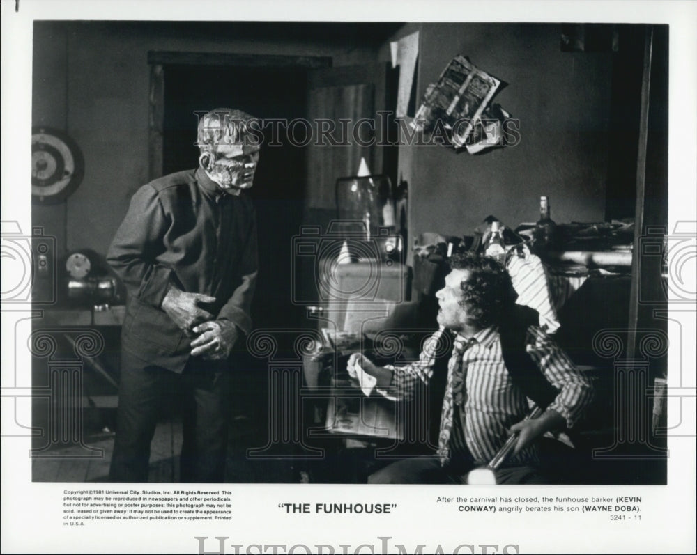 1981 Press Photo Kevin Conway and Wayne Doba in "The Funhouse" - Historic Images