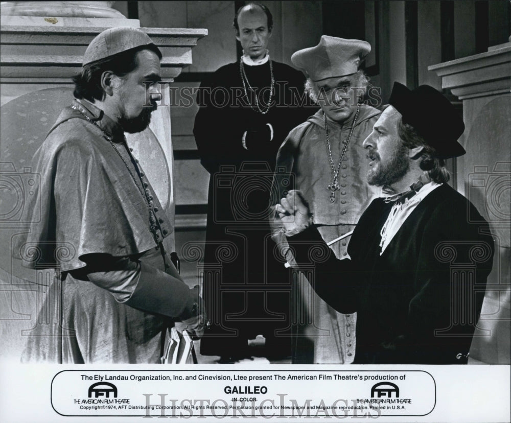 1974 Press Photo &quot;Galileo&quot; Actors - DFPG04573 - Historic Images