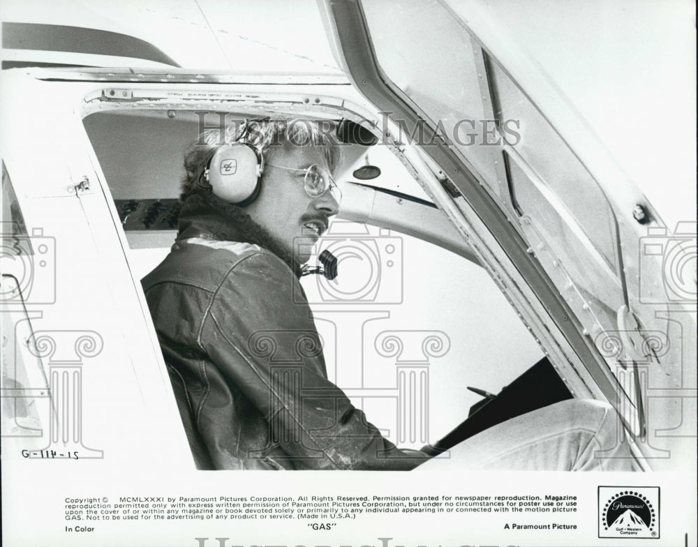 1981 Press Photo Donald Sutherland stars in "Gas" - Historic Images