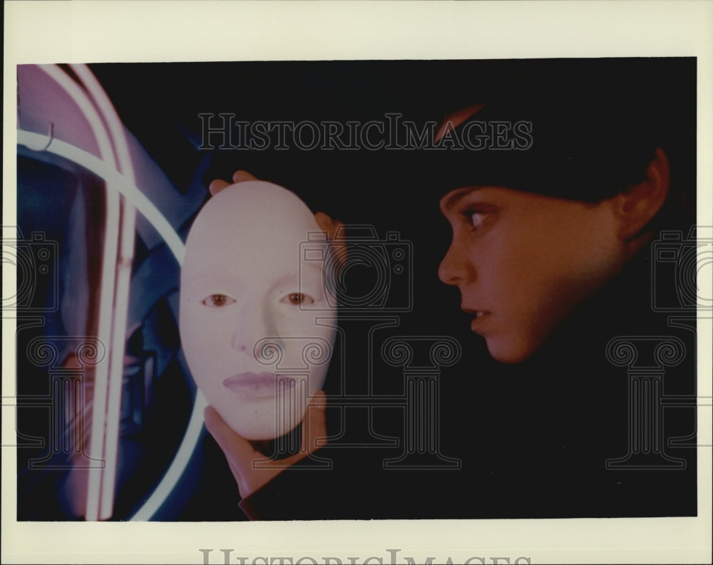 Press Photo Actress in a movie scene with a mask - Historic Images