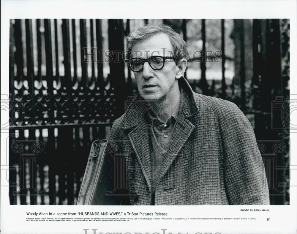 1992 Press Photo Woody Allen in &quot;Husbands And Wives&quot; - Historic Images