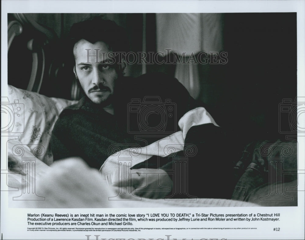 1990 Press Photo Keanu Reeves in &quot;I Love You To Death&quot; - Historic Images