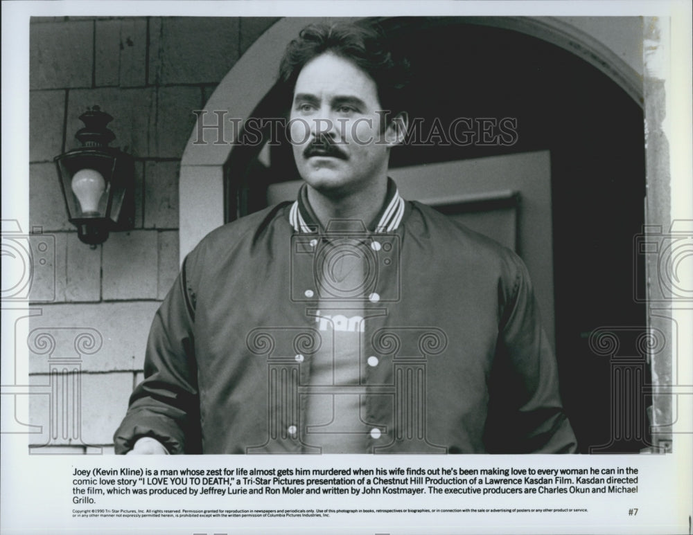 1990 Press Photo "I Love You To Death" Kevin Kline Actor - Historic Images