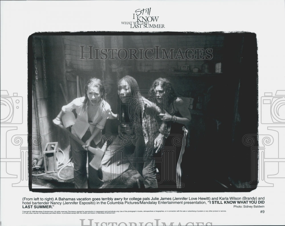 1998 Press Photo "I Still Know What You Did Last Summer" Jennifer Love Hewitt - Historic Images