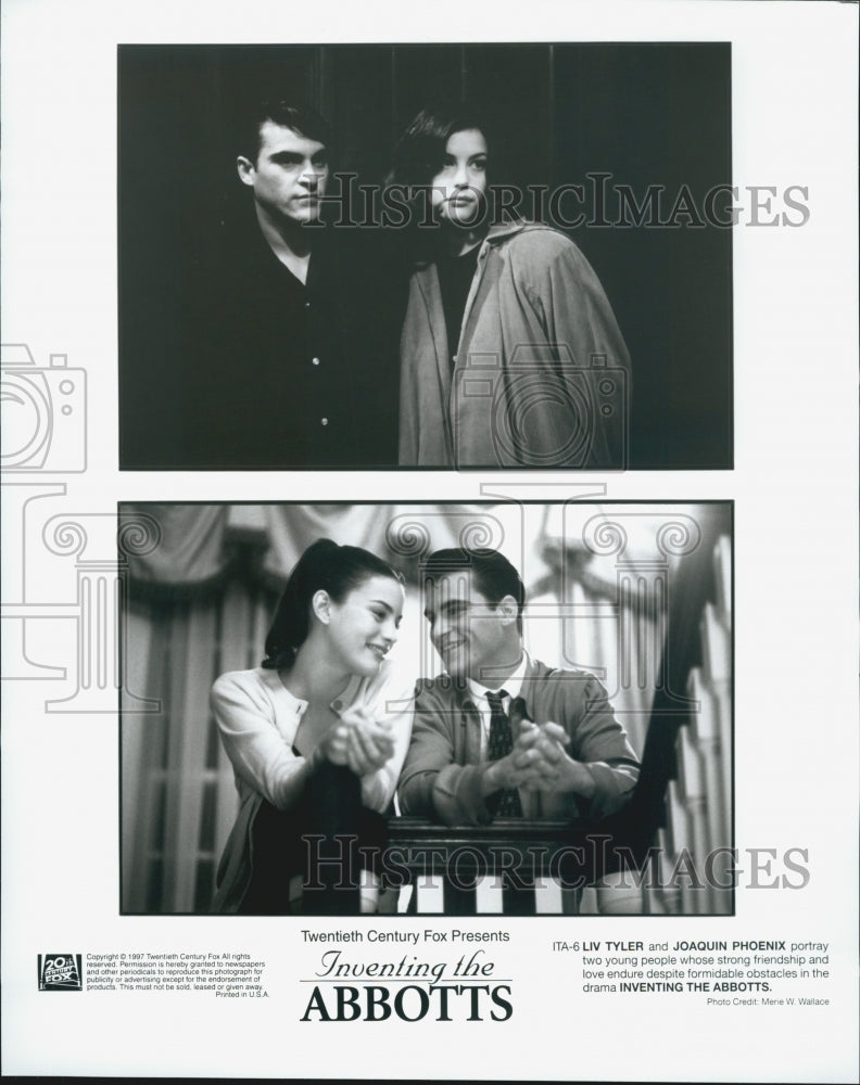 1997 Press Photo Actors Liv Tyler And Joaquin Phoenix In "Inventing The Abbotts" - Historic Images