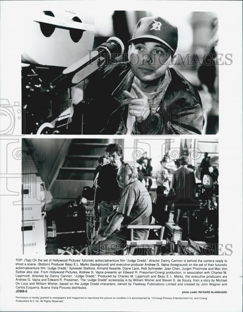 1995 Press Photo  &quot;Judge Dredd&quot; dir D Cannon, pro.BEL MArks &amp; AG Vajna - Historic Images