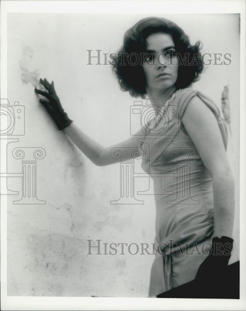 1984 Press Photo Actress Claudia Ohana In Movie "Erendira" - Historic Images