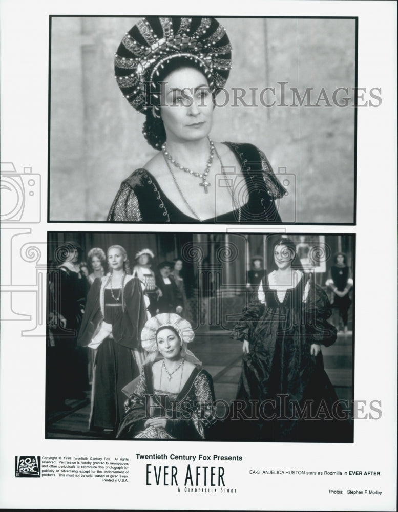 1998 Press Photo Anjelica Huston &quot;Ever After&quot; - Historic Images