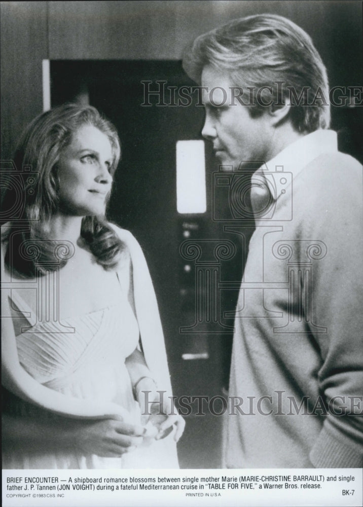 1983 Press Photo Marie-Christine Barrault &amp; Jon Voight Star In Table For Five - Historic Images