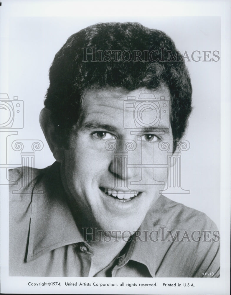 1974 Press Photo Tony Roberts in &quot;The Taking of Pelham 1,2,3&quot; - Historic Images