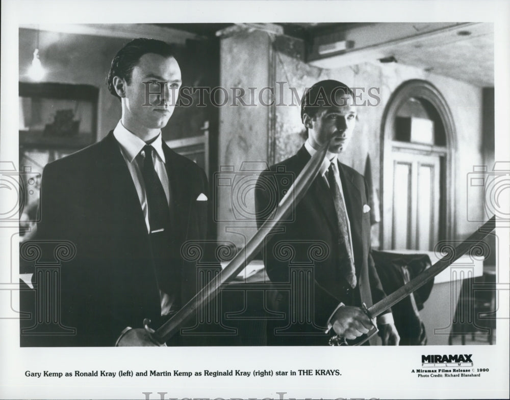 1990 Press Photo  &quot;The Krays&quot; Gary &amp; Martin Kemp - Historic Images