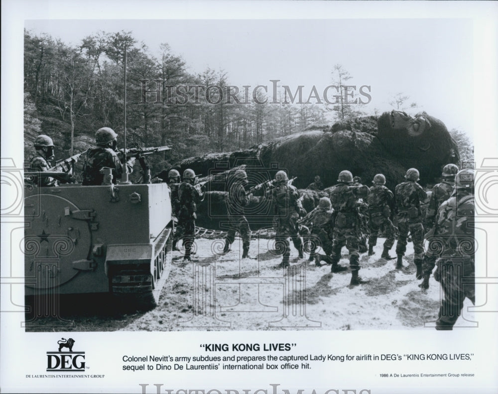 1986 Press Photo Scene From Film King Kong Lives - Historic Images