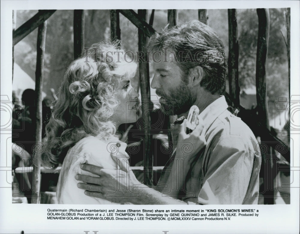 Press Photo Sharon Stone Richard Chamberlain &quot;King Solomon&#39;s Mines&quot; Actor - Historic Images