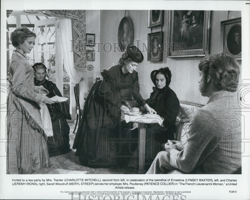 1981 Press Photo Jeremy Irons Meryl Streep in &quot;The French Lieutenant&#39;s Woman&quot; - Historic Images