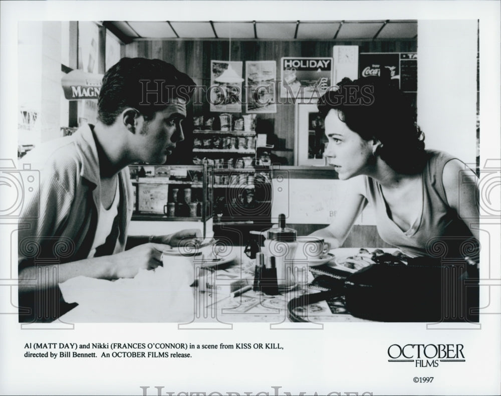 1997 Press Photo Matt Day and Frances O'Connor in "Kiss or Kill" - Historic Images