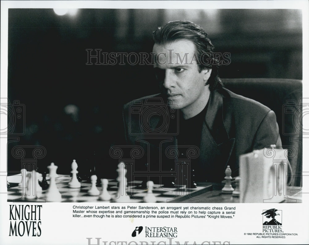 1992 Press Photo Actor Christopher Lambert in "Knight Moves" - Historic Images