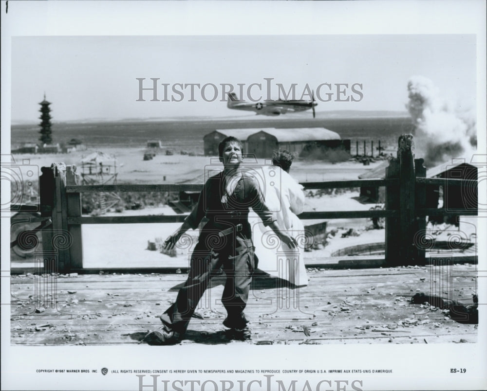 1987 Press Photo &quot;Empire in the Sun&quot; Christian Bale - Historic Images