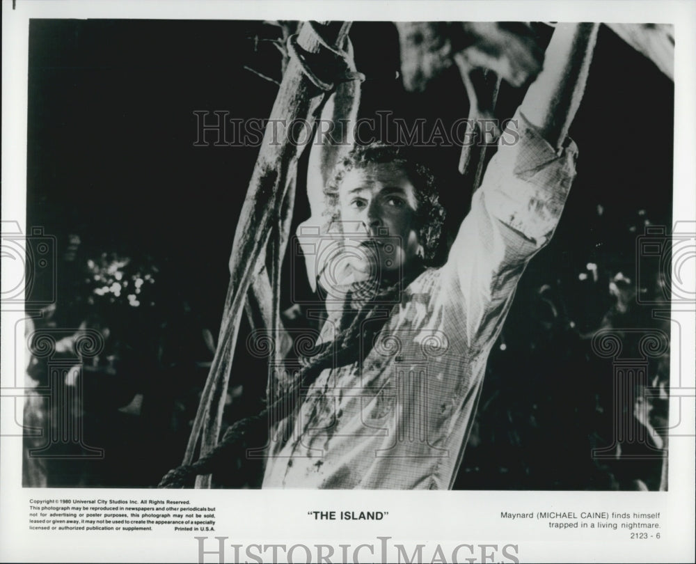 1980 Press Photo  "The Island" Michael Caine - Historic Images