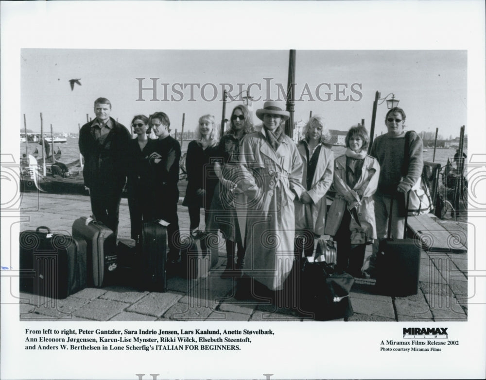 2002 Press Photo Peter Gantzler &amp; Sara Indrio Jensen In &quot;Italian For Beginners&quot; - Historic Images