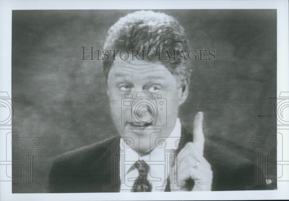 Press Photo President Bill Clinton in "FEED" Documentary - Historic Images