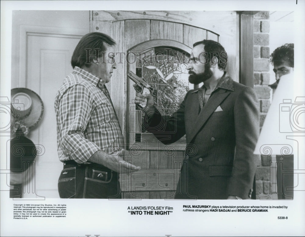1984 Press Photo Paul Mazursky Hadi Sadjai & Beruce Gramain "Into the Night" - Historic Images