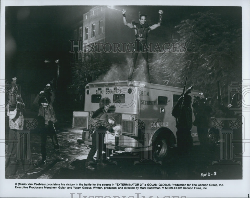 1984 Press Photo Mario Van Peebles in "Exterminator 2" - Historic Images