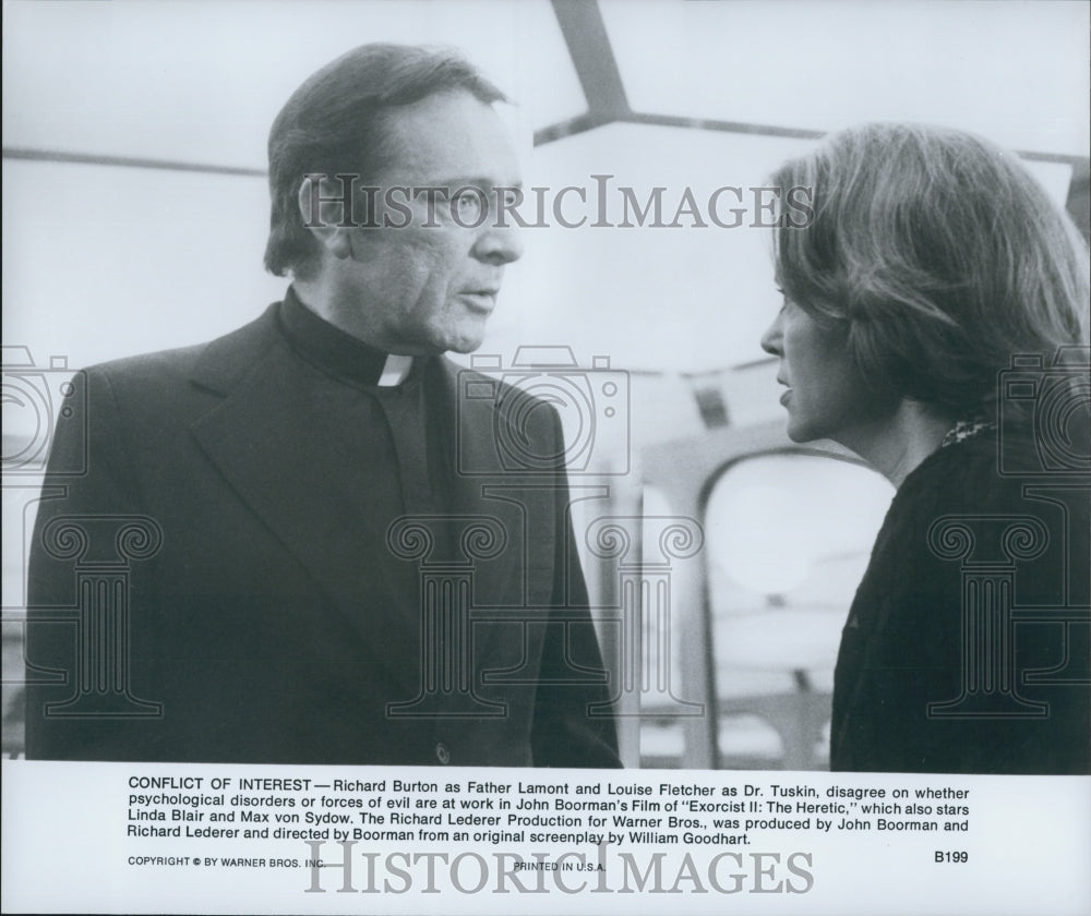 1977 Press Photo Richard Burton &amp; Louise Fletcher in &quot;Exorcist II: The Heretic&quot; - Historic Images