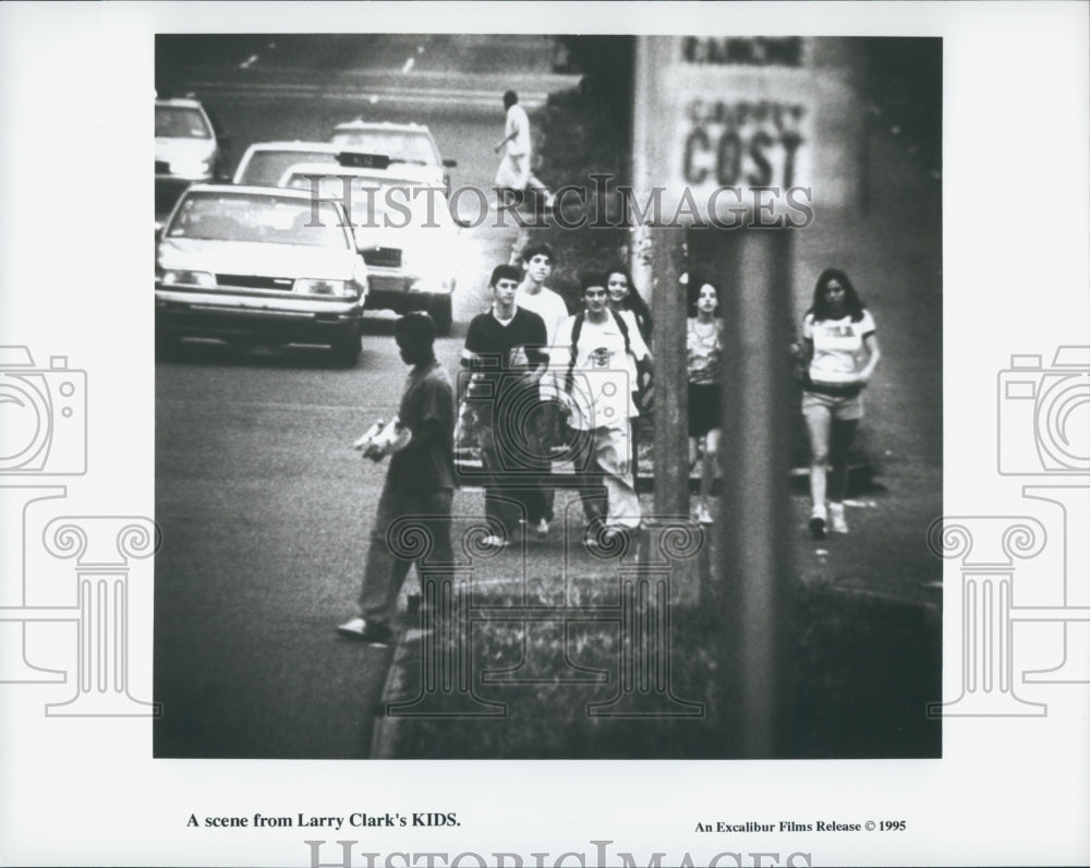 1995 Press Photo Scene From Documentary "Kids" - Historic Images