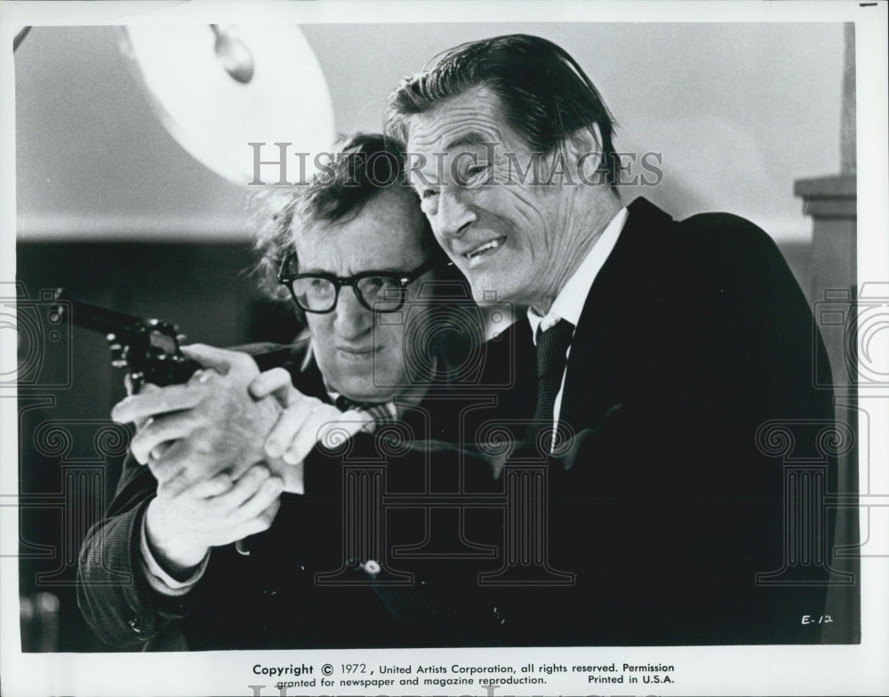 1972  Press Photo Scene From Woody Allen &amp; David Carradine - Historic Images