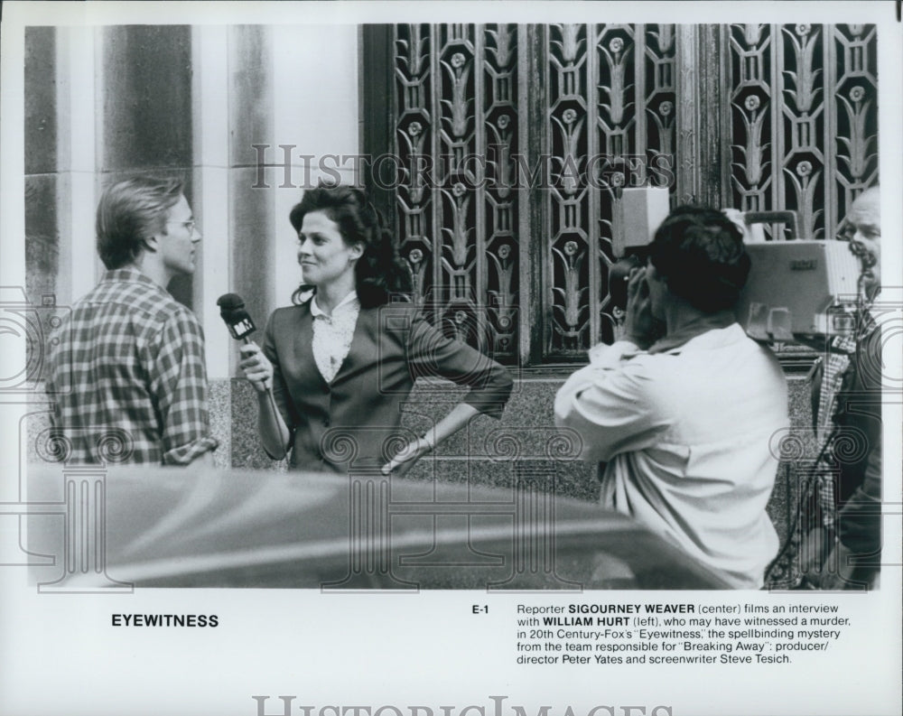 1981 Press Photo Sigourney Weaver &amp; William Hurt Star In Eyewitness - Historic Images