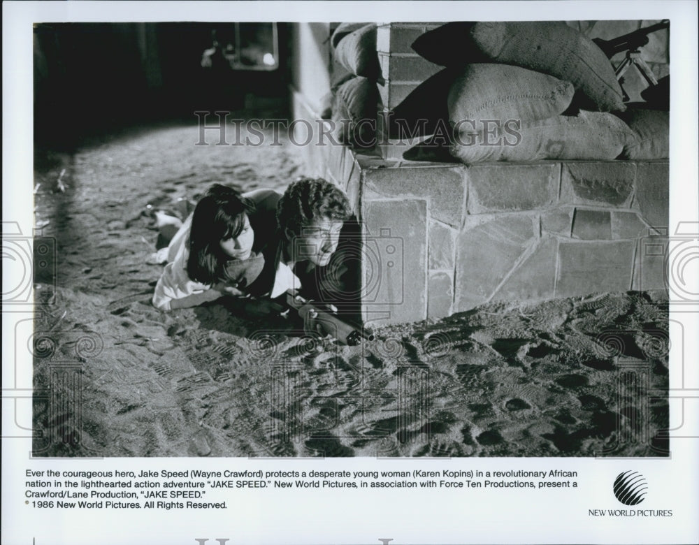 1986 Press Photo Wayne Crawford and Karen Kopins in &quot;Jake Speed&quot; - Historic Images