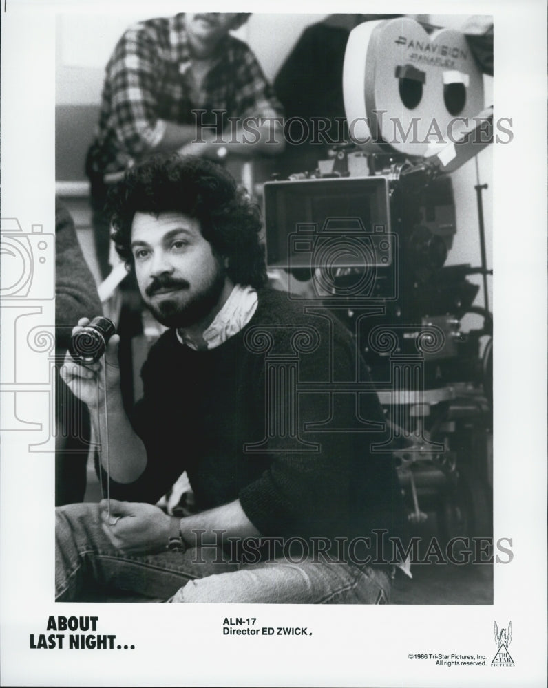 1986 Press Photo "About Last Night" director Ed Zwick - Historic Images