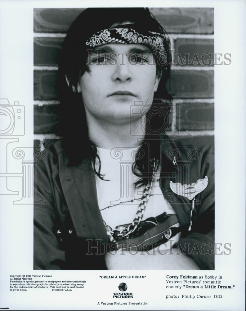 1989 Press Photo Actor Corey Feldman Starring In Film "Dream A Little Dream" - Historic Images