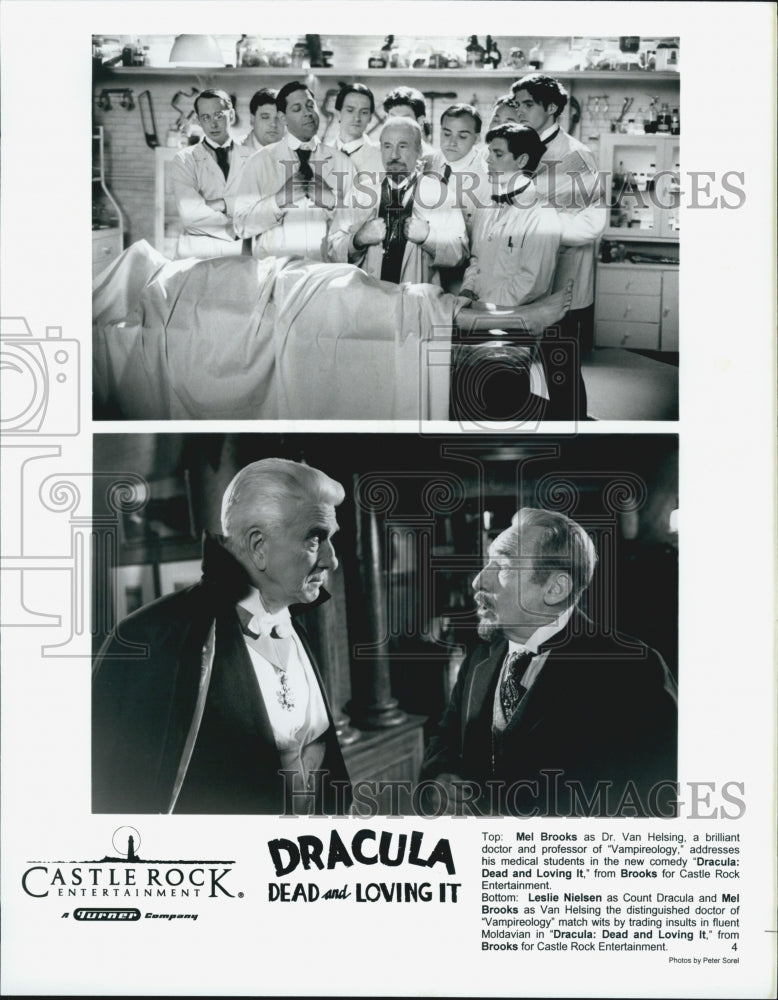 1995 Press Photo Actors Mel Brooks And  Leslie Nielsen Starring Together In Film - Historic Images