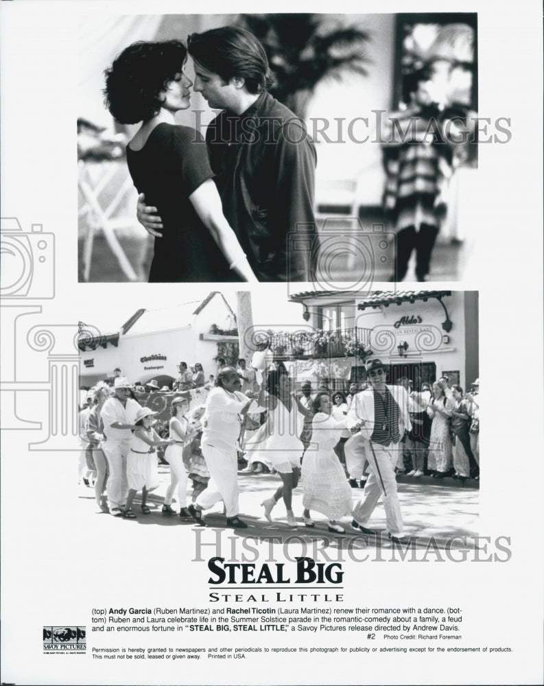 1995 Press Photo Andy Garcia, Rachel Ticotin in &quot;Steal Big Steal Little&quot; - Historic Images