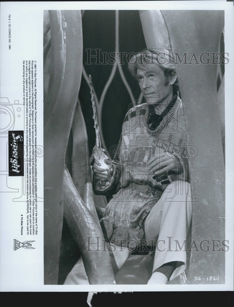 1984 Press Photo Actor Peter O'Toole Starring In Action Movie "Supergirl" - Historic Images