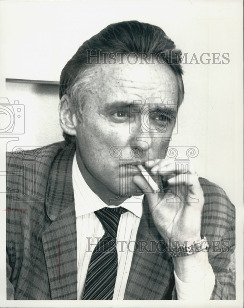 1988 Press Photo Actor Dennis Hopper &quot;Colors&quot; - Historic Images