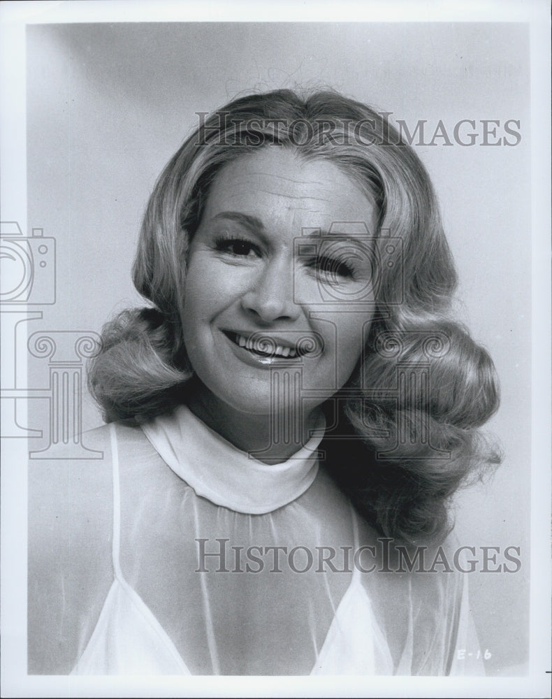 Press Photo Unknown Actress Poses For Photo - Historic Images