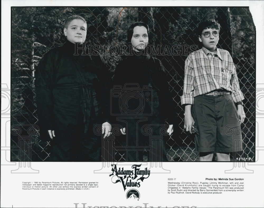1996 Press Photo "Addams Family Values" Christina Ricci Jimmy Workman - Historic Images