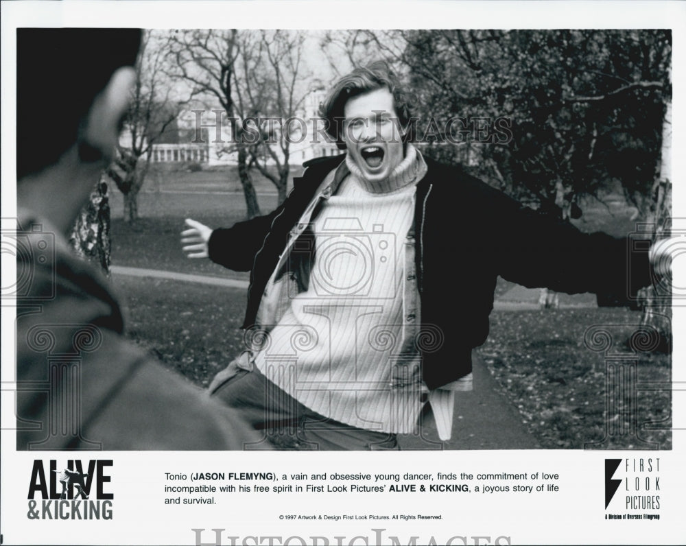 1997 Press Photo "Alive And Kicking" Actor Jason Flemyng - Historic Images