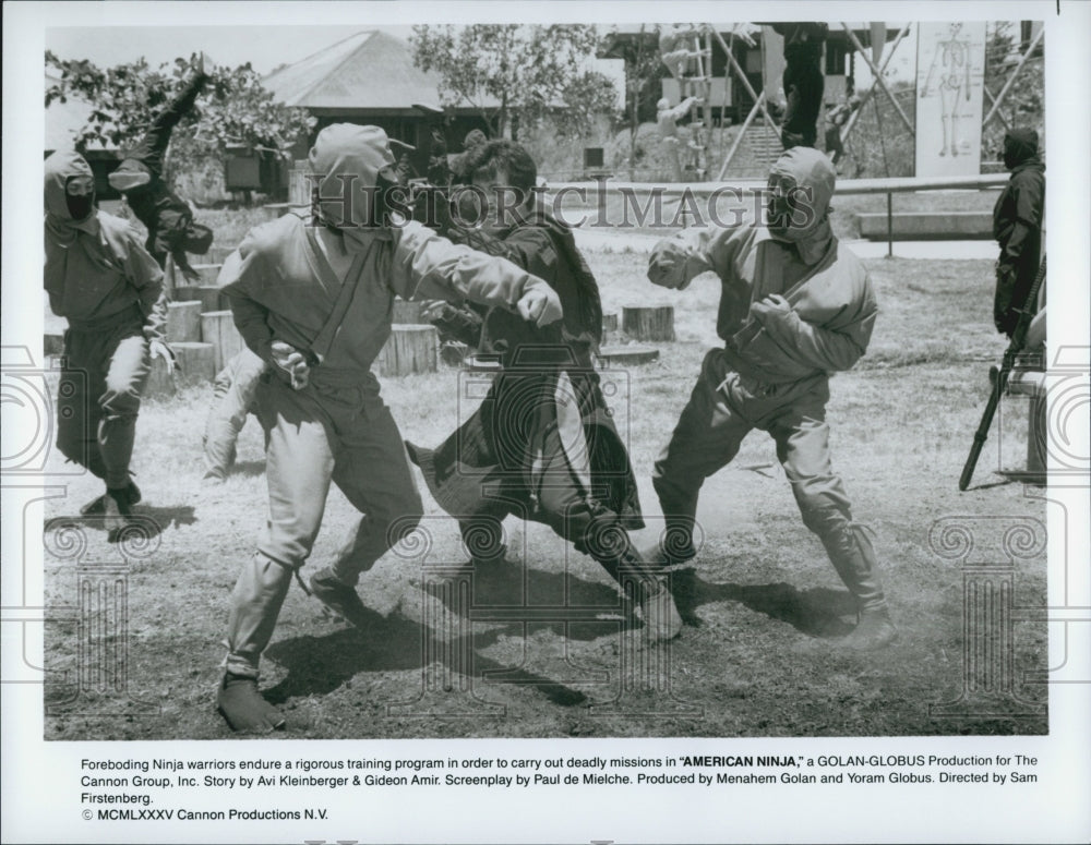 1985 Press Photo  &quot;American Ninja&quot; John La Motta , Phil Brock &amp; Ninja Warriors - Historic Images