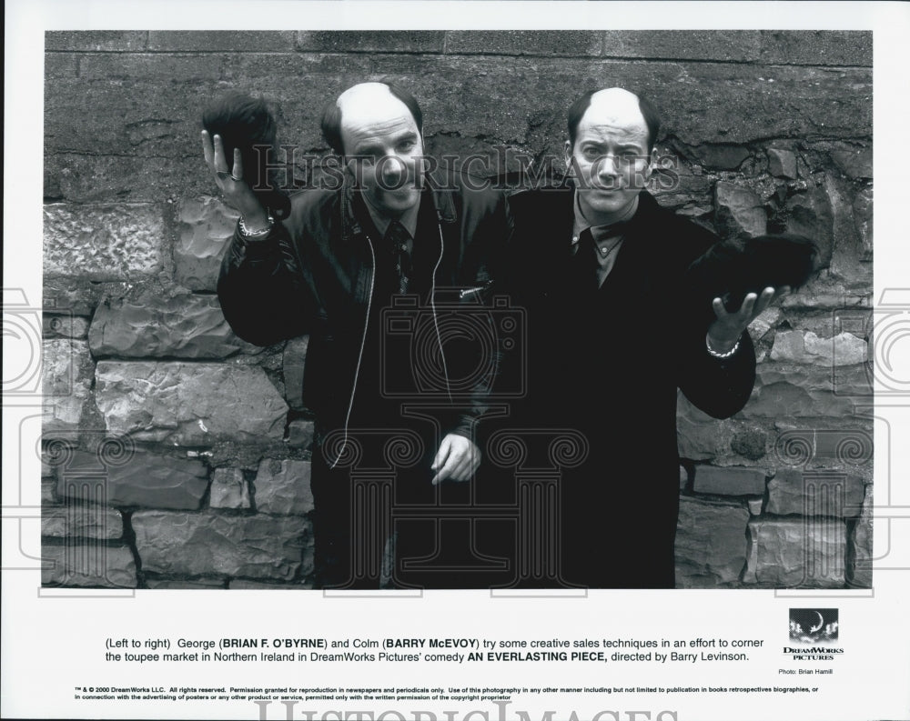 2000 Press Photo Brian F. O&#39;Byrne and Barry McEvoy in &quot;An Everlasting Piece&quot; - Historic Images