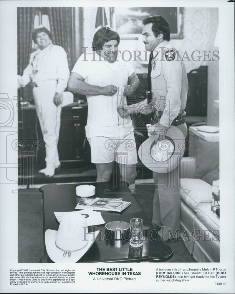 1982 Press Photo Reynolds and DeLuise in "The Best Little Whorehouse in Texas" - Historic Images
