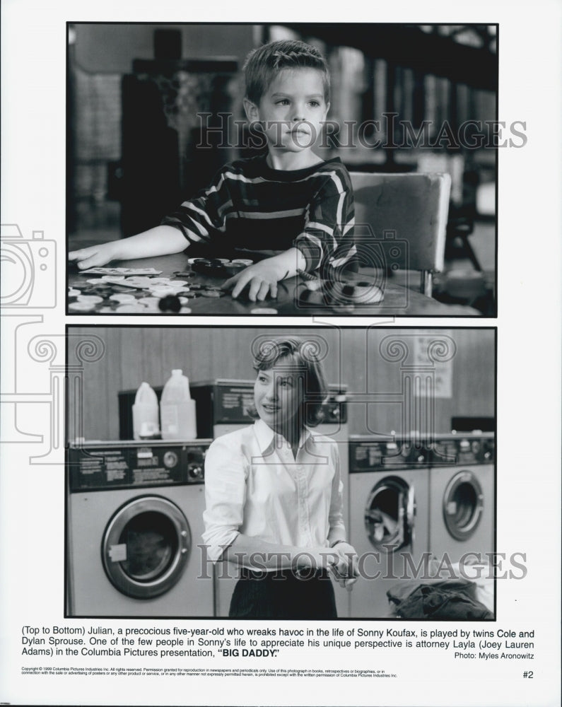 1998 Press Photo Twins Cole and Dylan Sprouse with Joey Lauren in &quot;Big Daddy&quot; - Historic Images